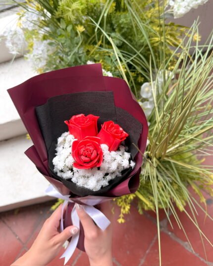 Signature Red Rose Garden Bouquet