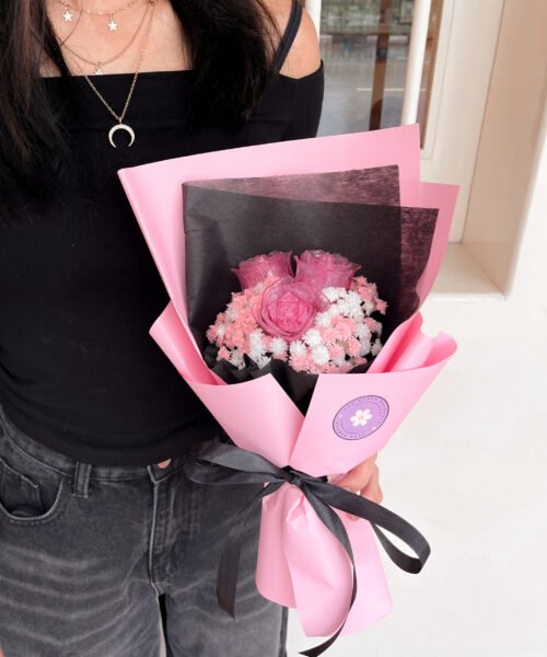 Signature Shiny Pink Rose Garden Bouquet